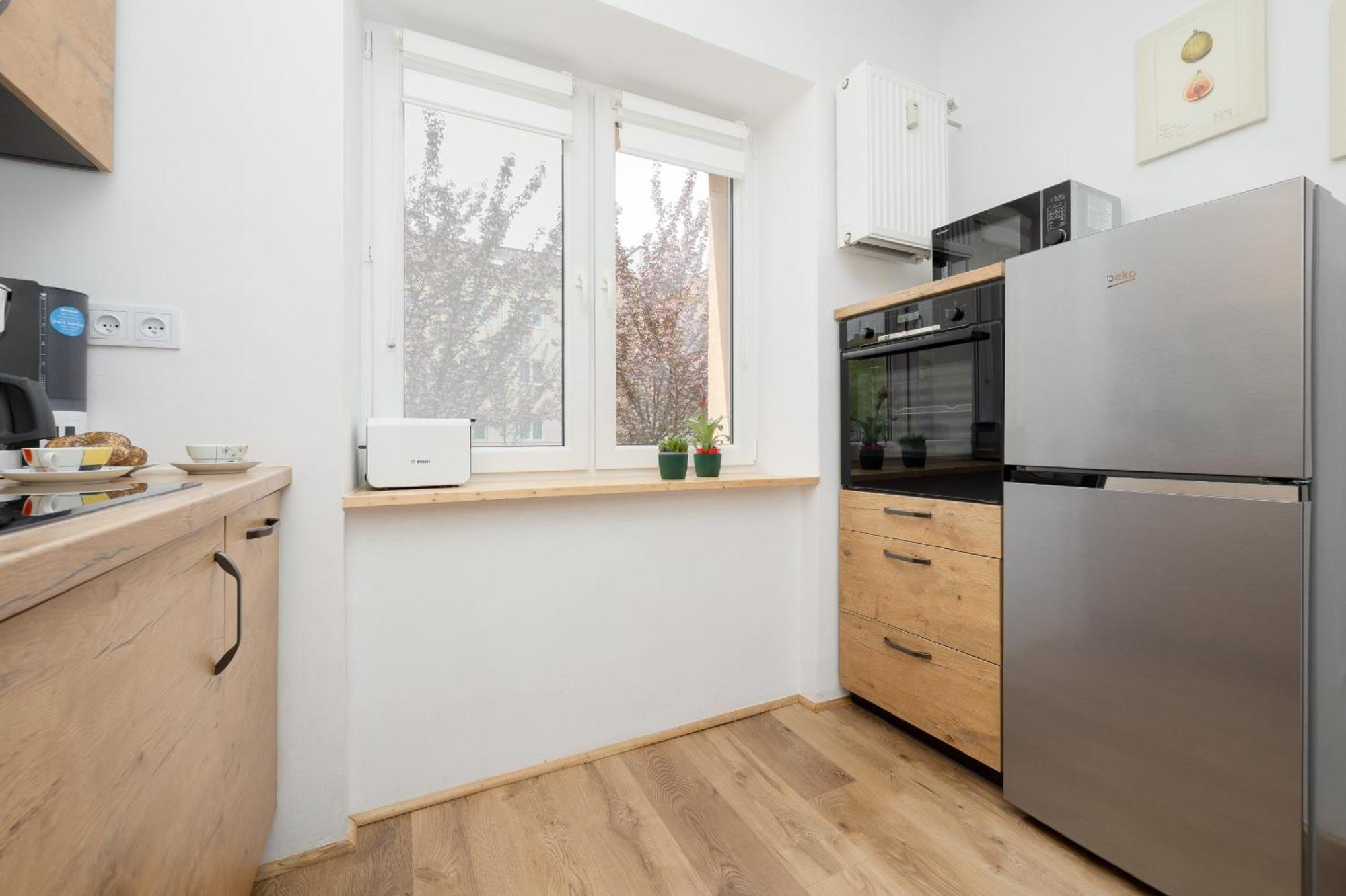 Spacious Apartment For 6 People Near The Old Town By Noclegi Renters Warschau Exterior foto